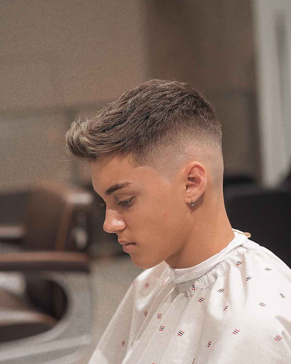 cool and classic quiff hairstyle for short hair
