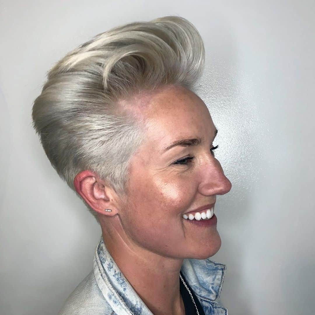 Women's Pompadour Androgynous Haircut for Thick Hair