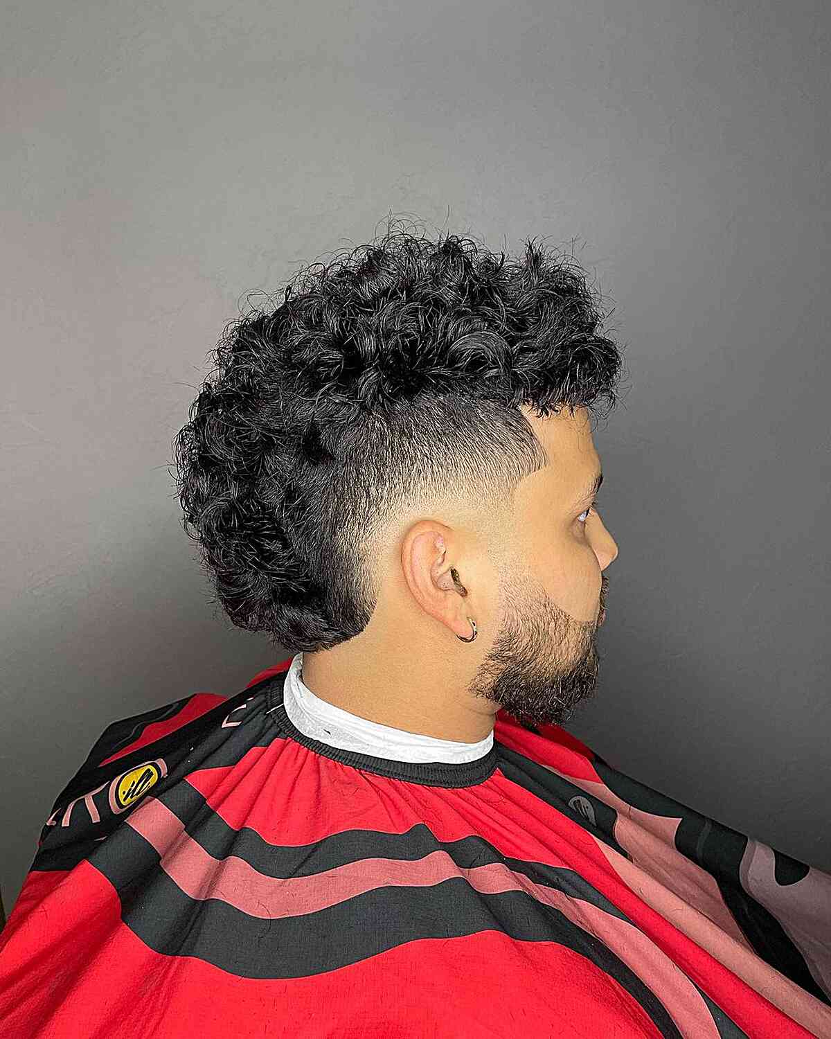 Curly Burst Fade with Short Sides on Guys