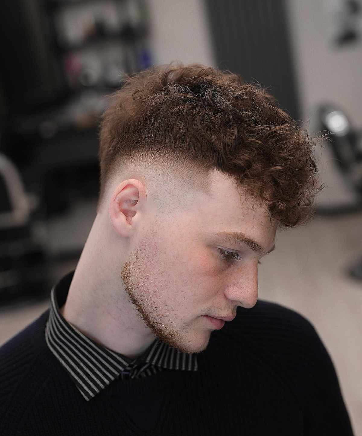 Curly Hair Drop Fade for Guys