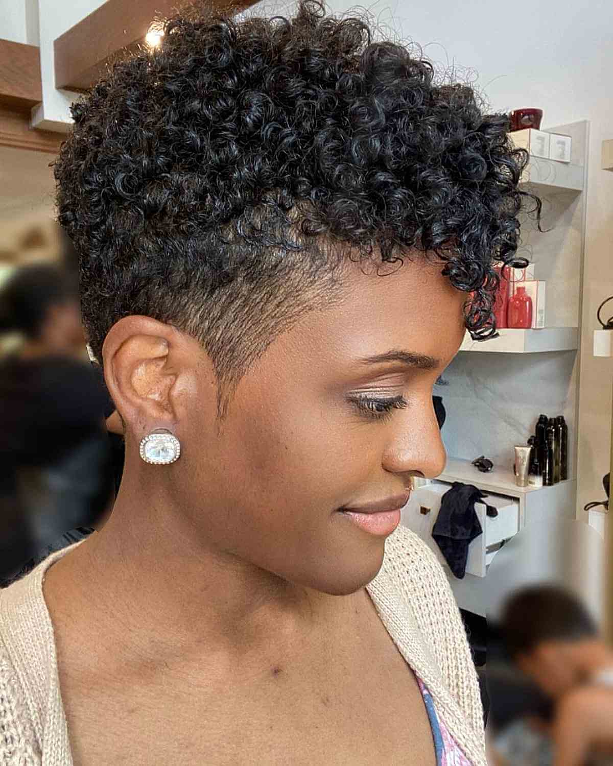 How To Cut Black Women s Hair Short With Scissors At Gabrielle 