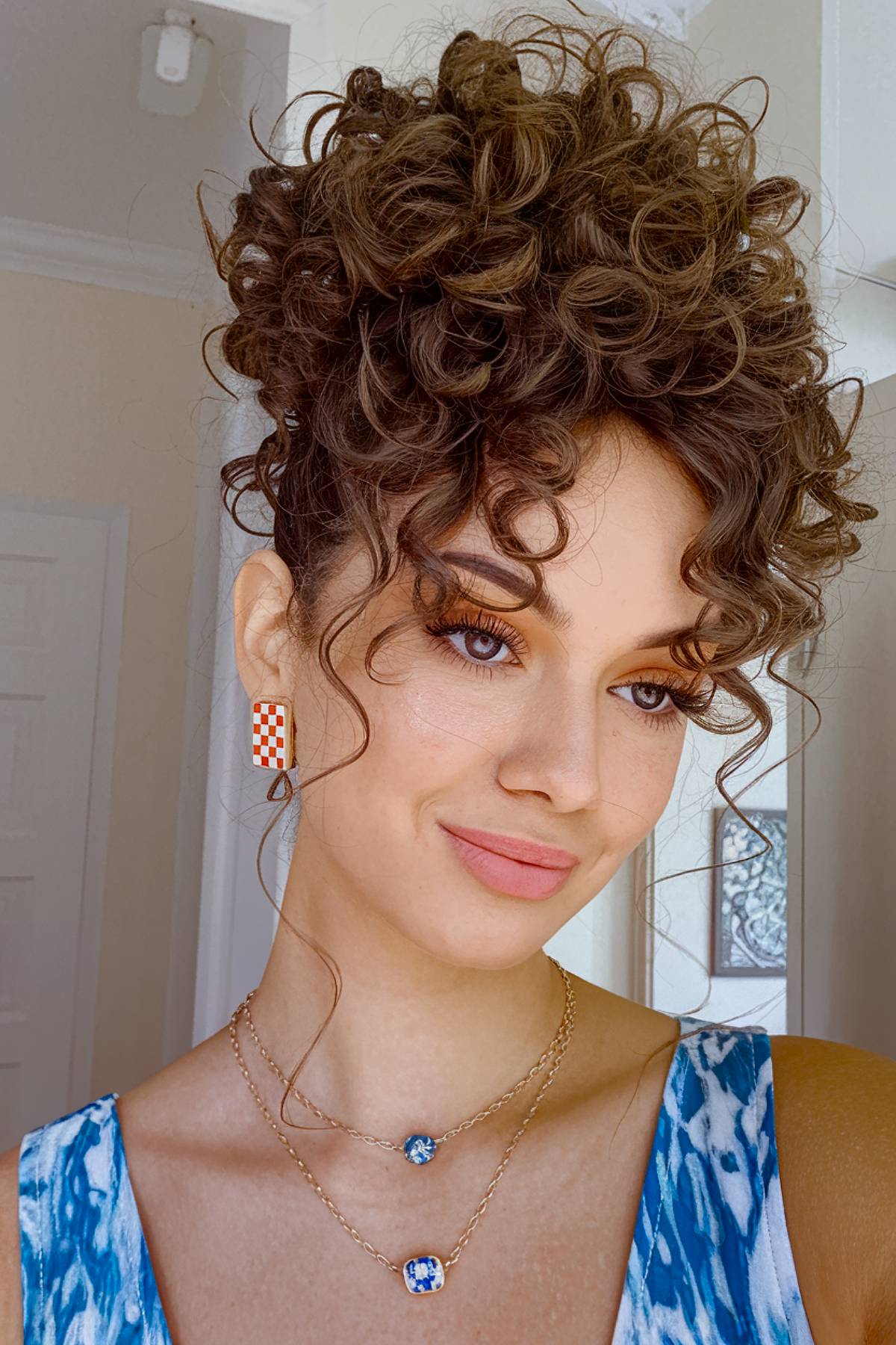 Curly Valentine's Day hair