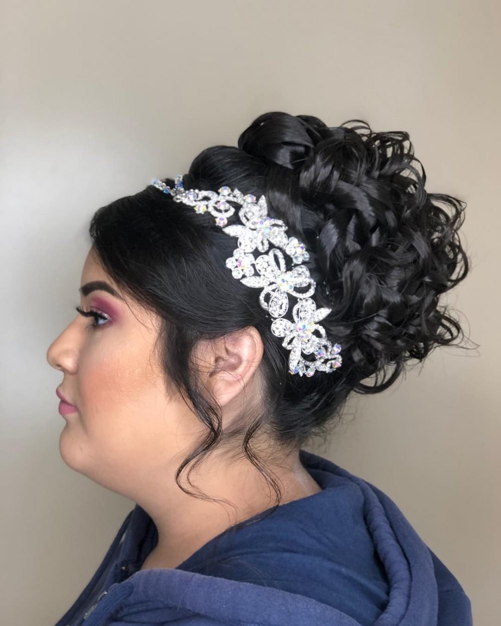 Cute Quinceanera Bouncy Curls with Headband for Thick Hair Updos