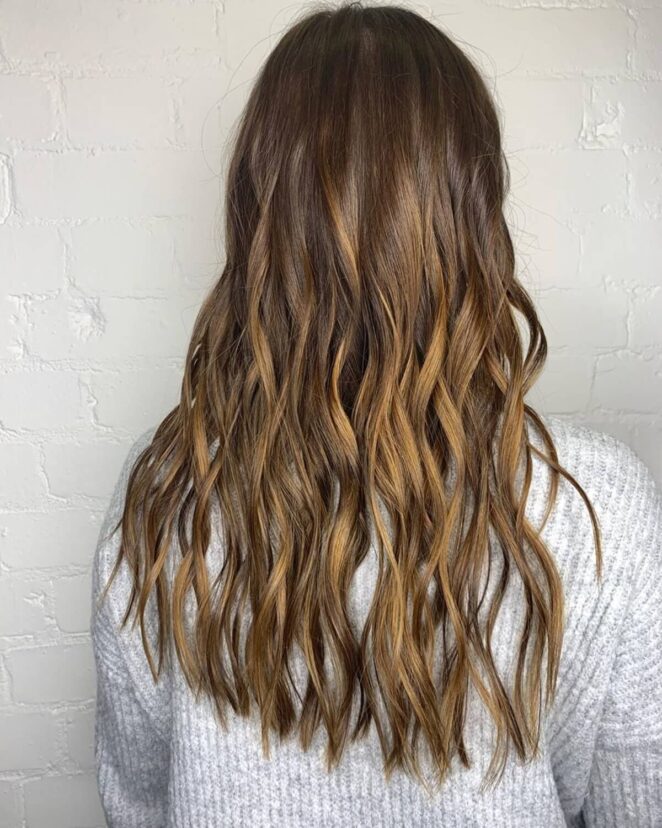 34 Trending Ways To Combine Dark Brown Hair with Caramel Highlights