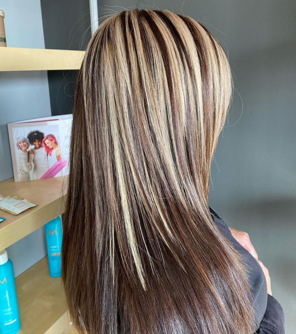 brown hair with chunky blonde highlights