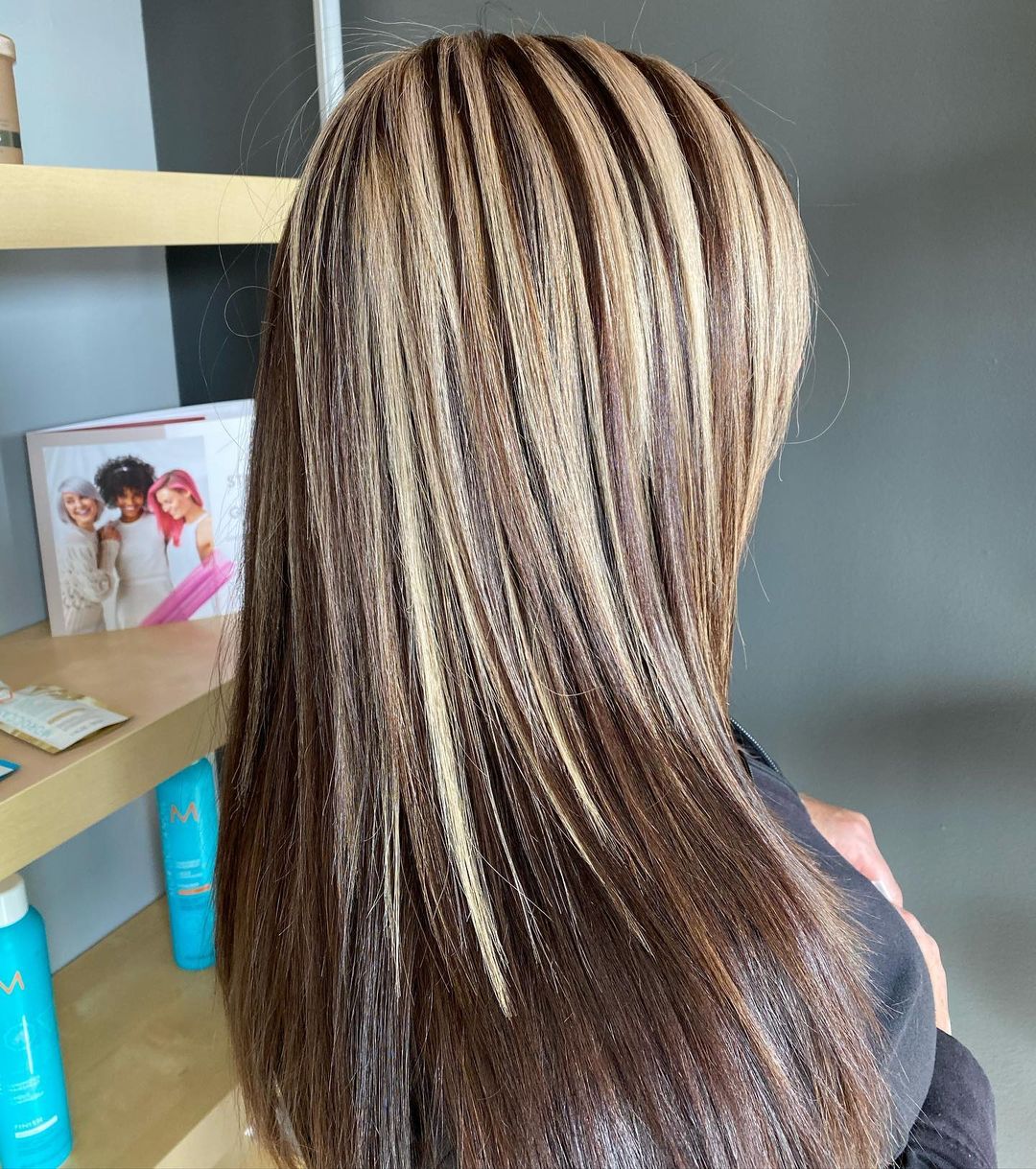 24 Dark Brown Hair with Blonde Highlights Ideas for Luscious Brunettes