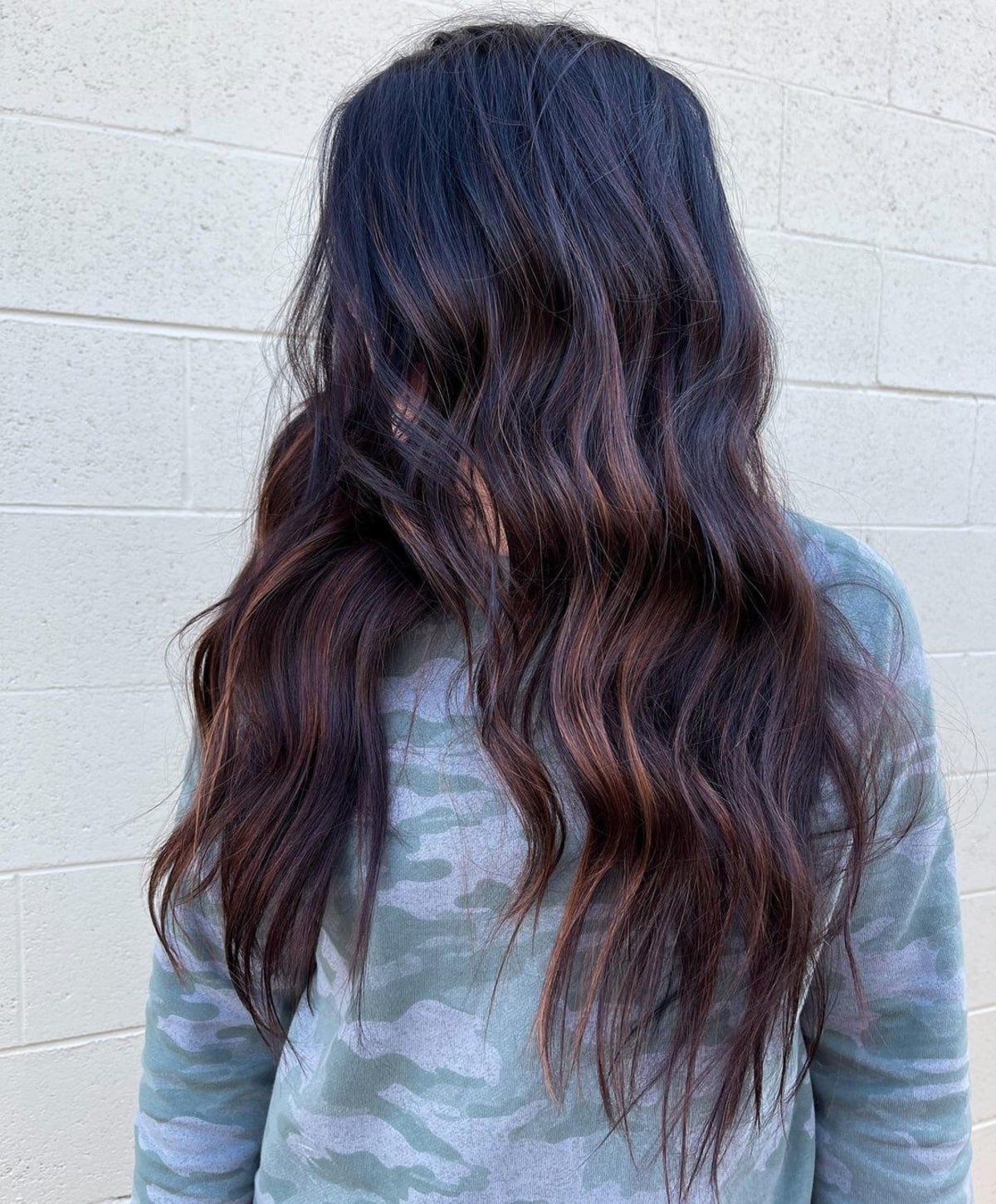 32 Trending Ways To Combine Dark Brown Hair with Caramel Highlights