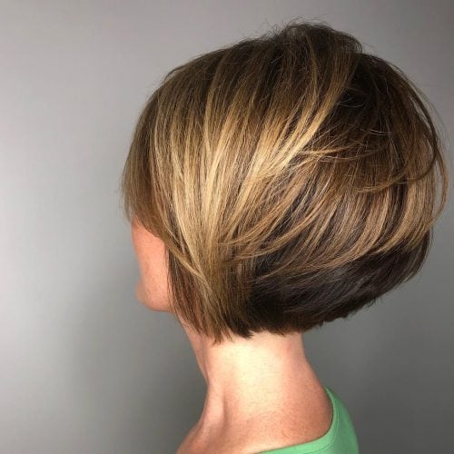 21 Best Short Hair with Highlights for 2023
