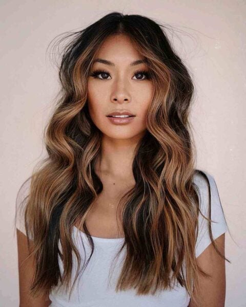 30 Stunning Examples of Caramel Balayage Highlights for 2024