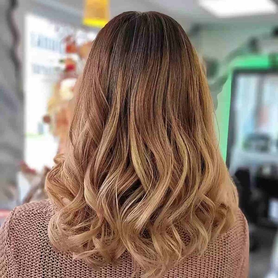 28 Warm Blonde Balayage Ideas to Consider