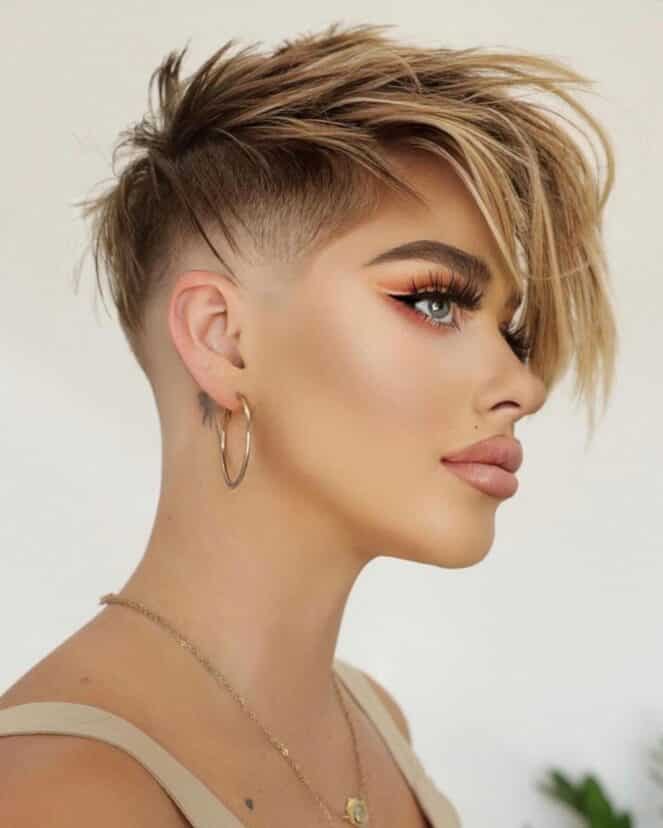 35 Asymmetrical Pixie Cut Ideas That Make a Statement