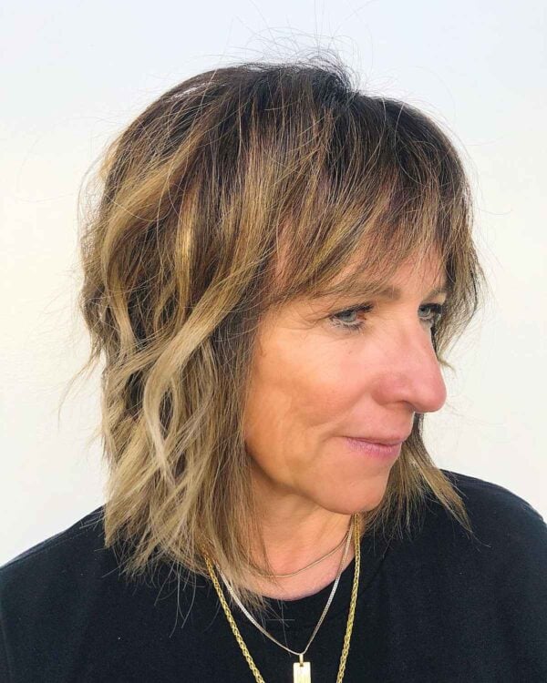 38 Best Medium-Length Haircuts for Women Over 40