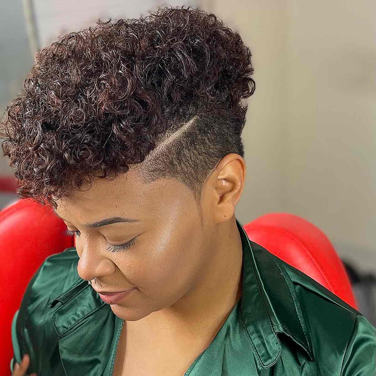 35 Hottest Short Hairstyles for Black Women for 2023