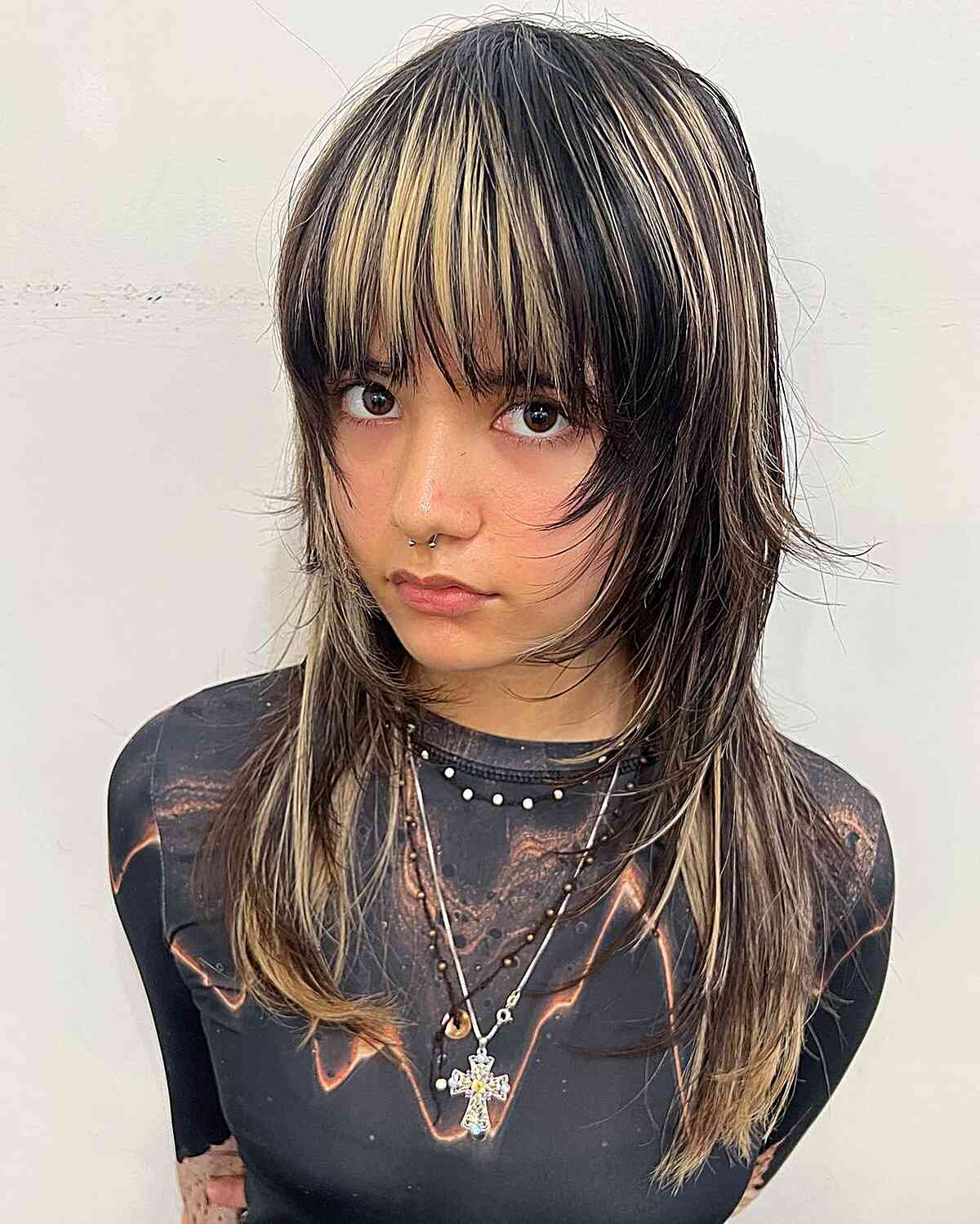 Edgy Wolf Cut with Y2K Highlights and Bangs