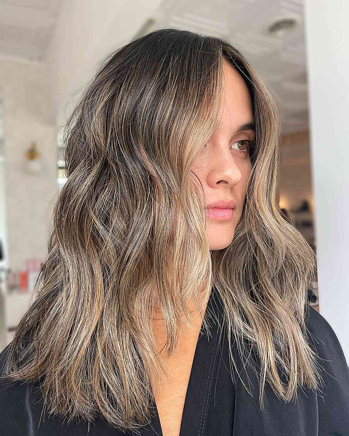 Effortless Hawaiian Beachy Waves with Textured Ends for Mid-Length Hair