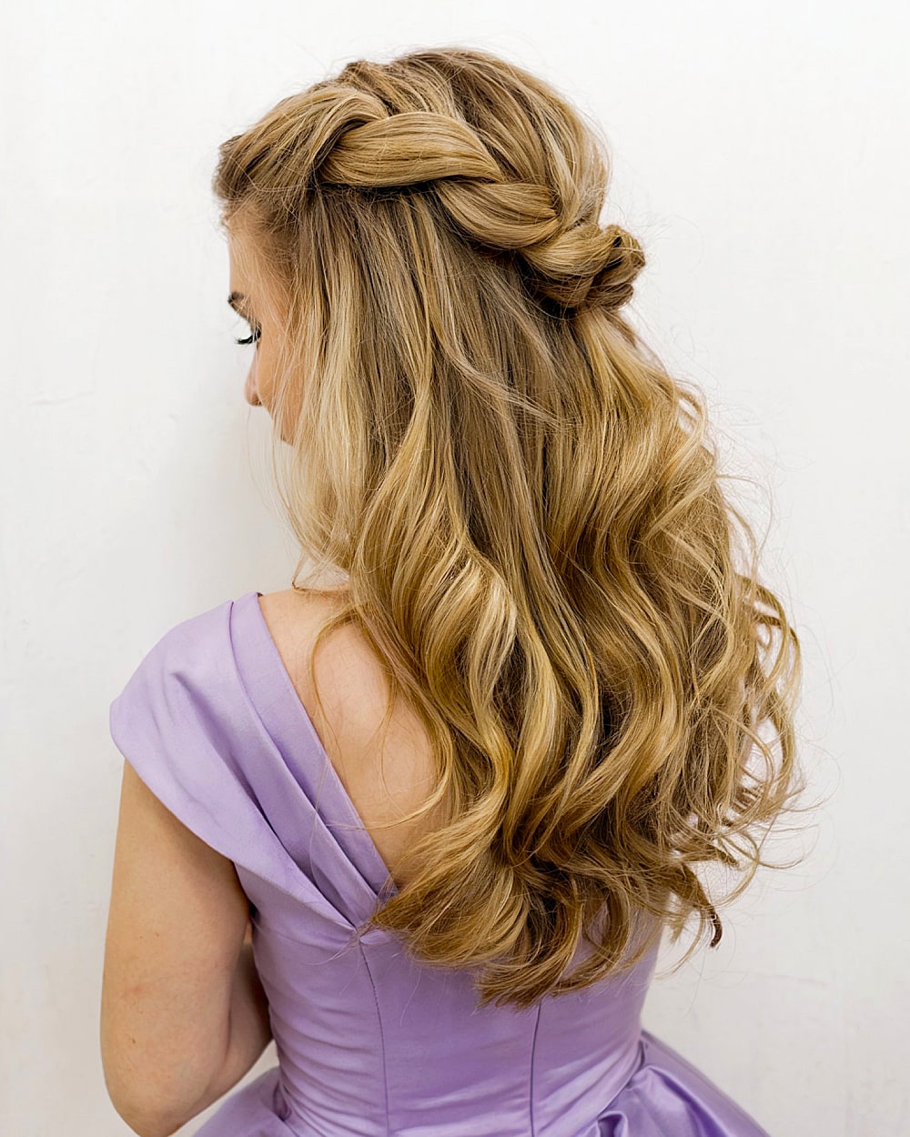 28 Super Easy Prom Hairstyles To Try 28 Super Easy Prom Hairstyles To Try
