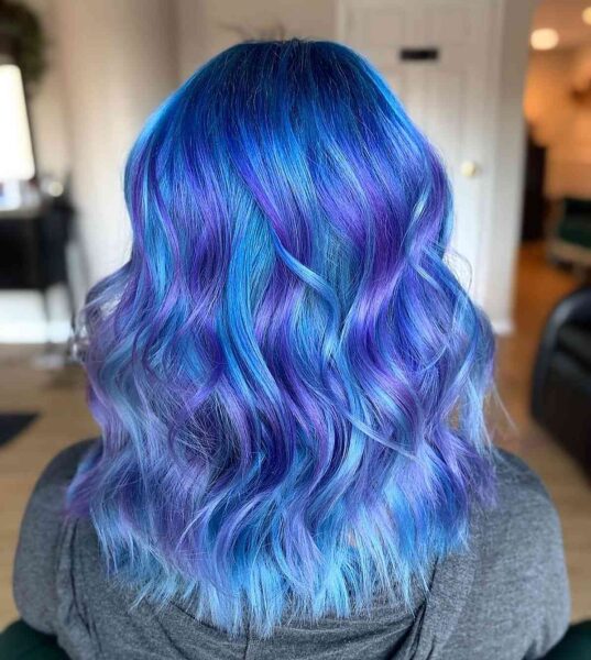 35 Incredible Examples of Blue and Purple Hair in 2024