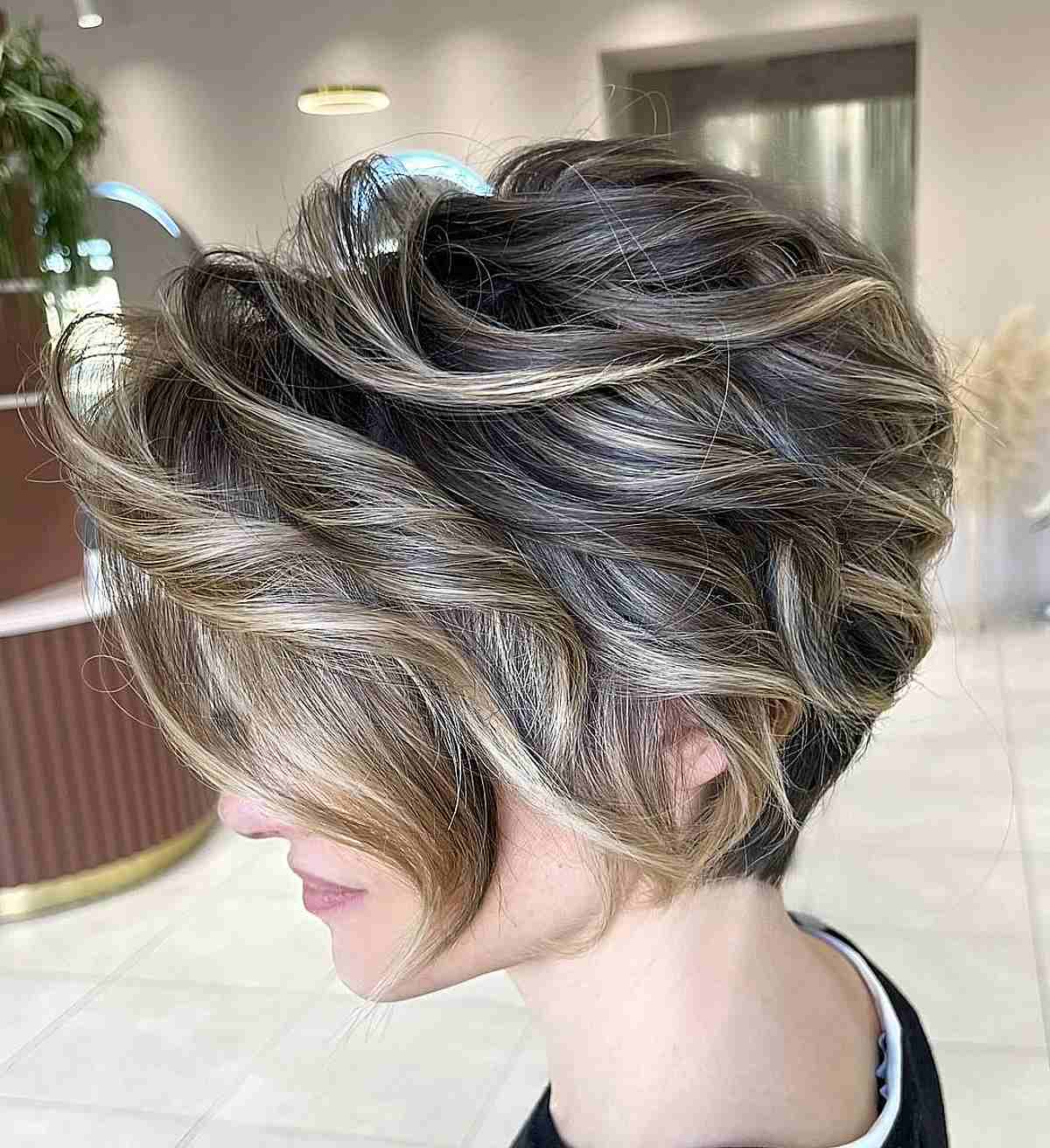 Extra Long Pixie Bob with Blonde Highlights