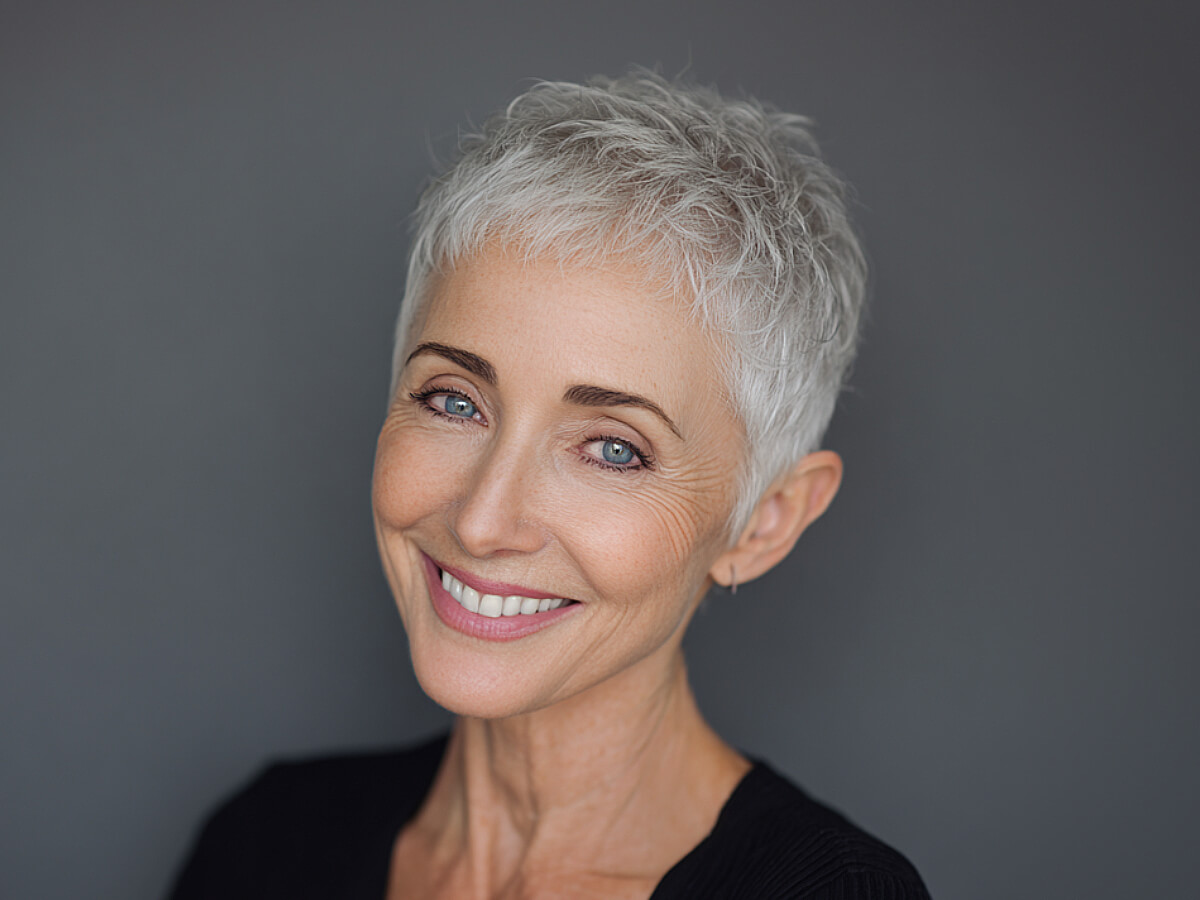 Fabulous very short pixie cuts for older women