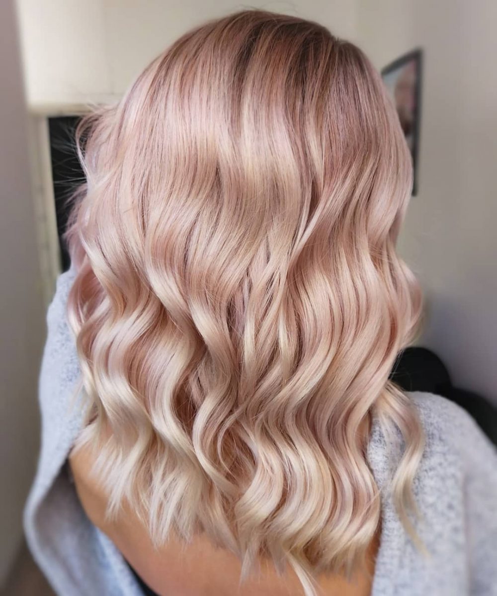 25 Best Light Pink Hair Color Ideas (Pictures for 2022)