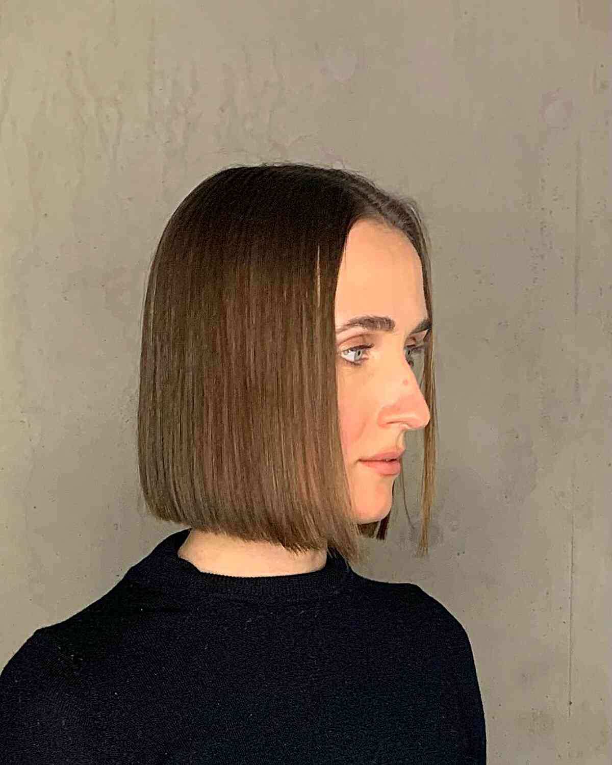 Short Fine Hair Boxed Bob with Center Part