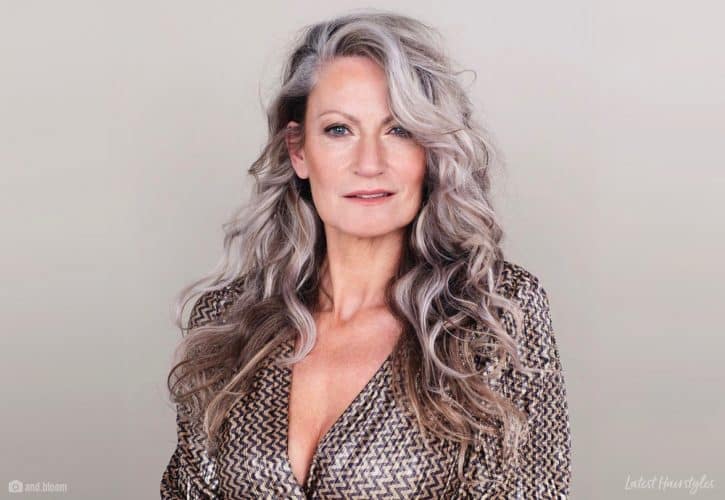 19-trendy-easy-long-hairstyles-for-women-over-50