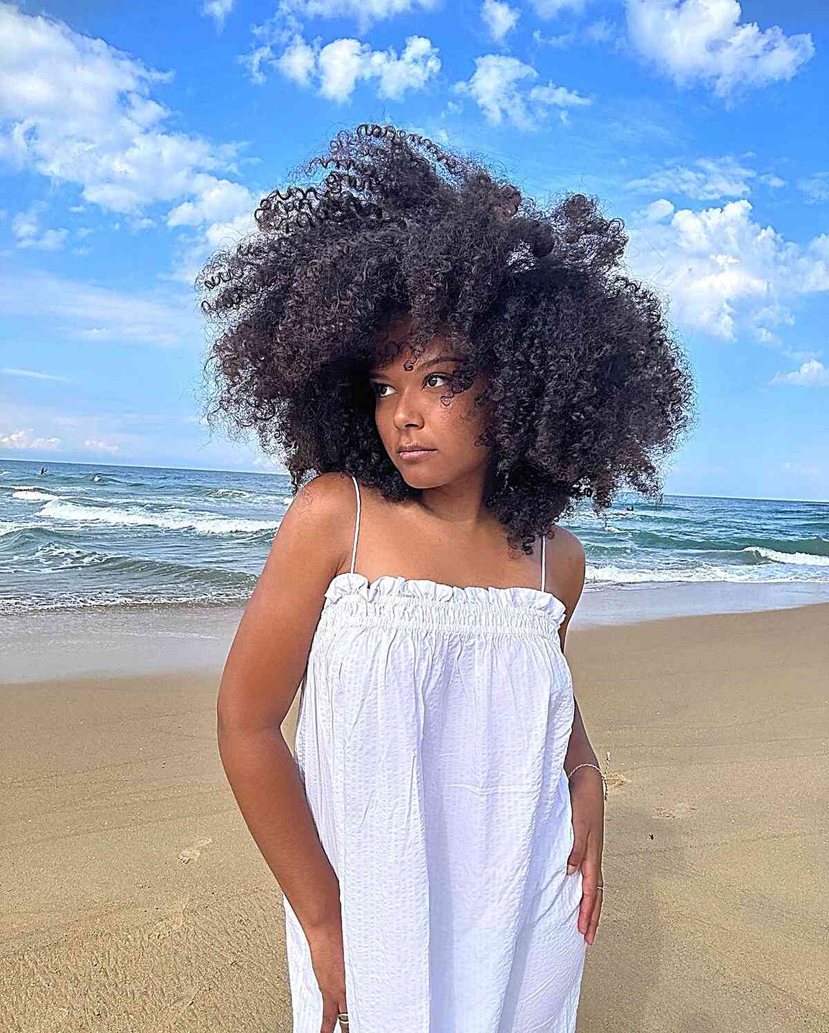 Fluffy Mid-Length Afro Hawaiian Hair for Summer