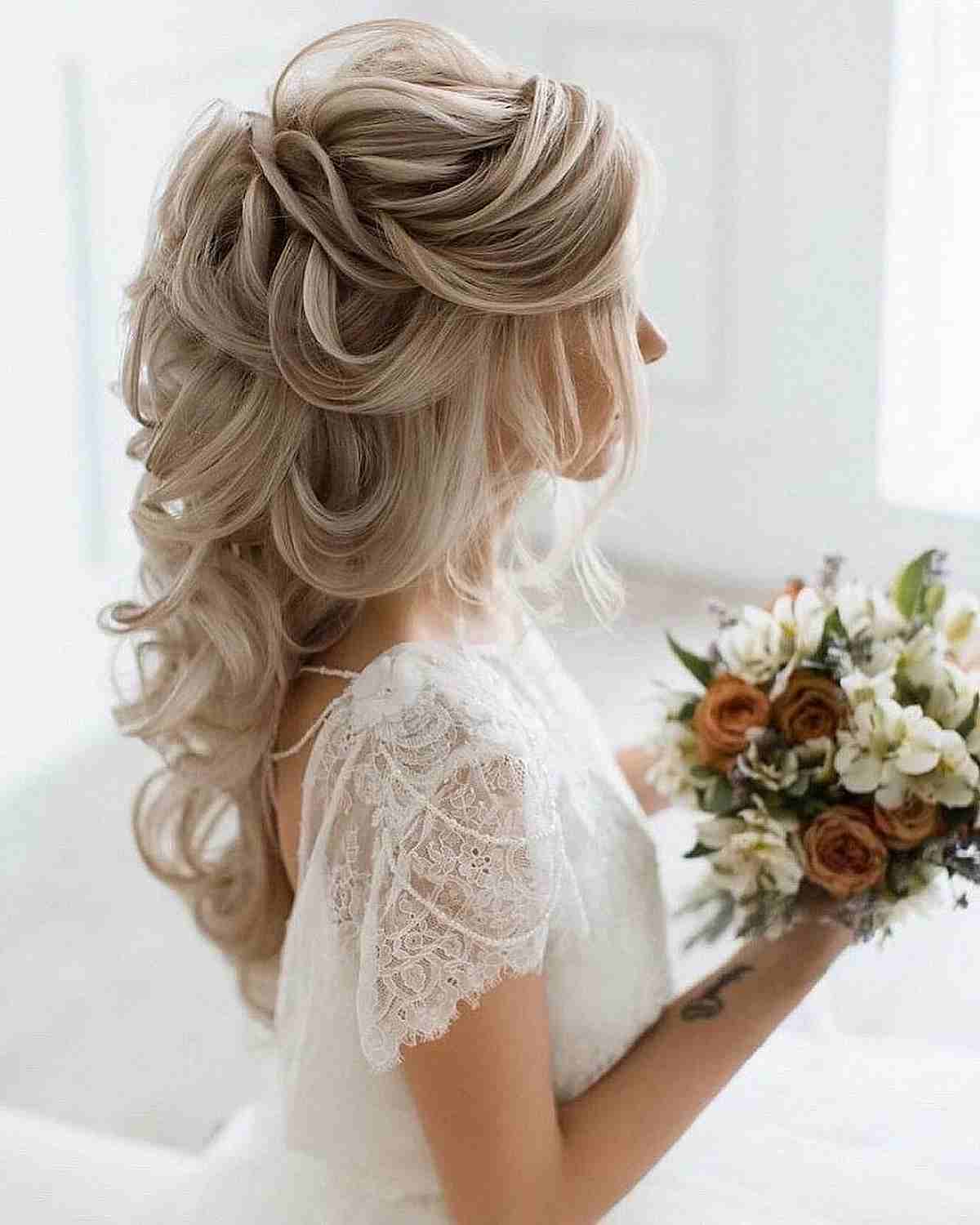 How to Master the Half Up Hairstyle for Your Wedding