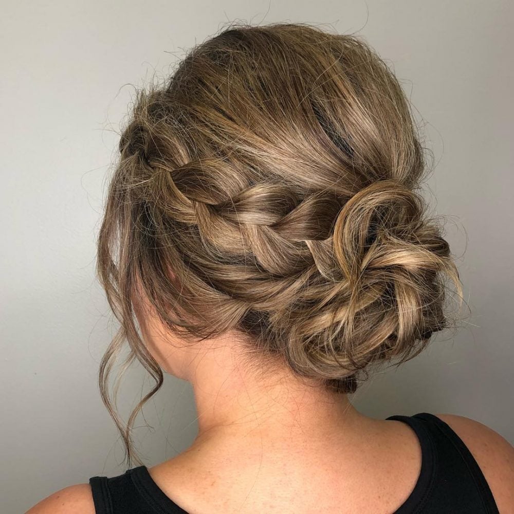 31 Simple Updos That are Cute & Easy for Beginners