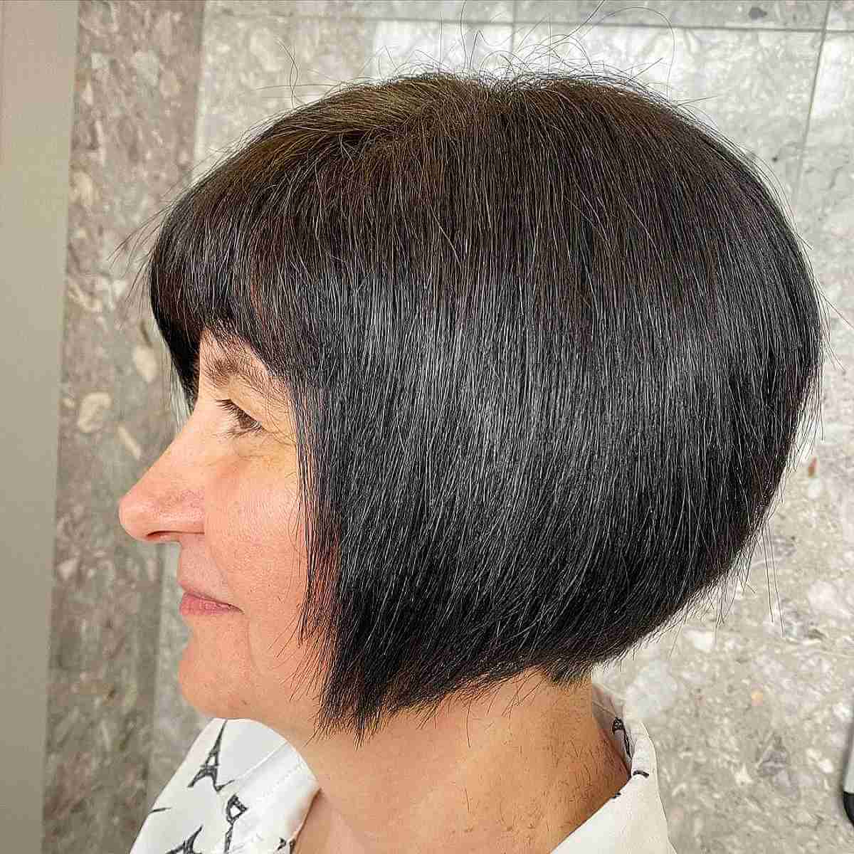 Fringed and Stacked Textured Bob with Layers