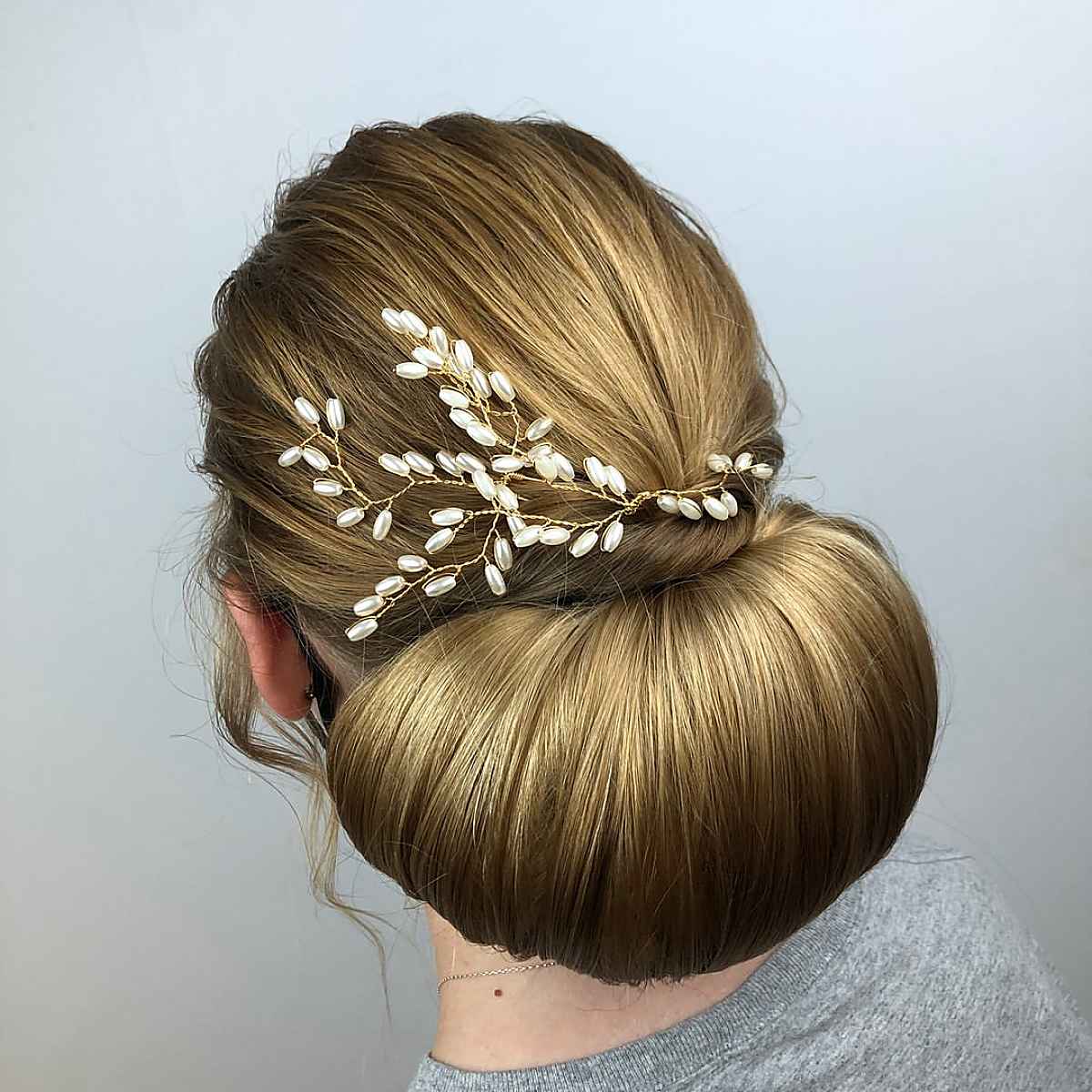 Full Chignon with a Pearl Hair Vine