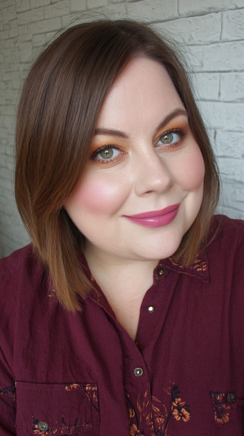 Rich Auburn Shoulder-Length Bob with Soft Contouring