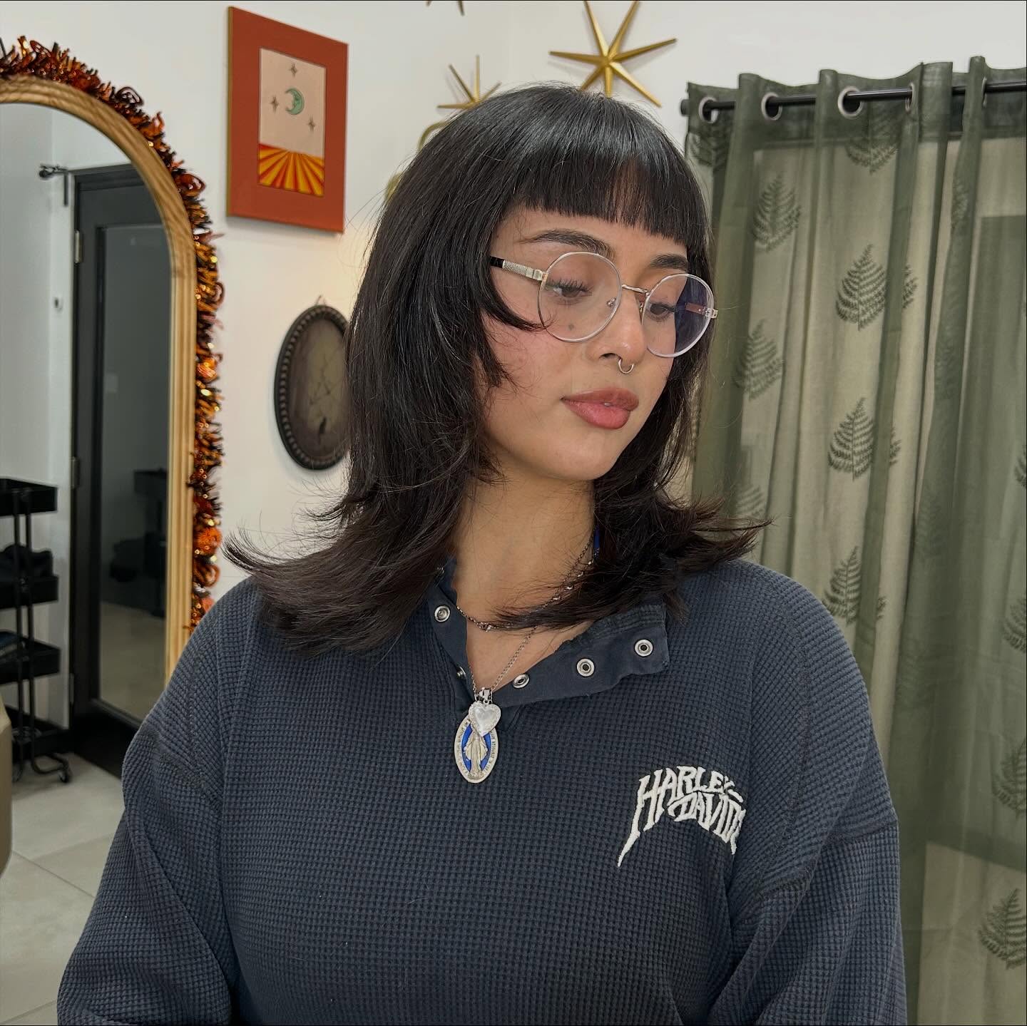 Chic Textured Cut with Bold Fringe