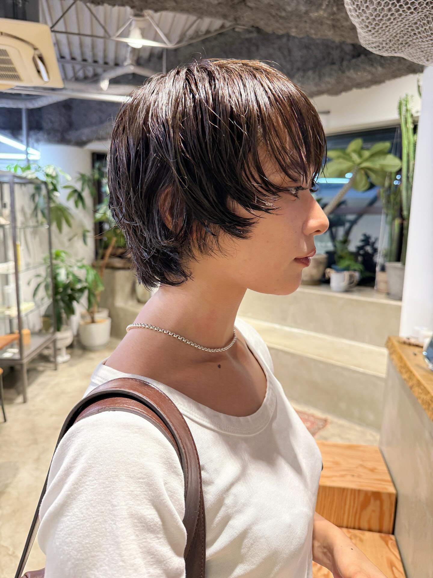 Chic Wispy Chocolate Layered Bob