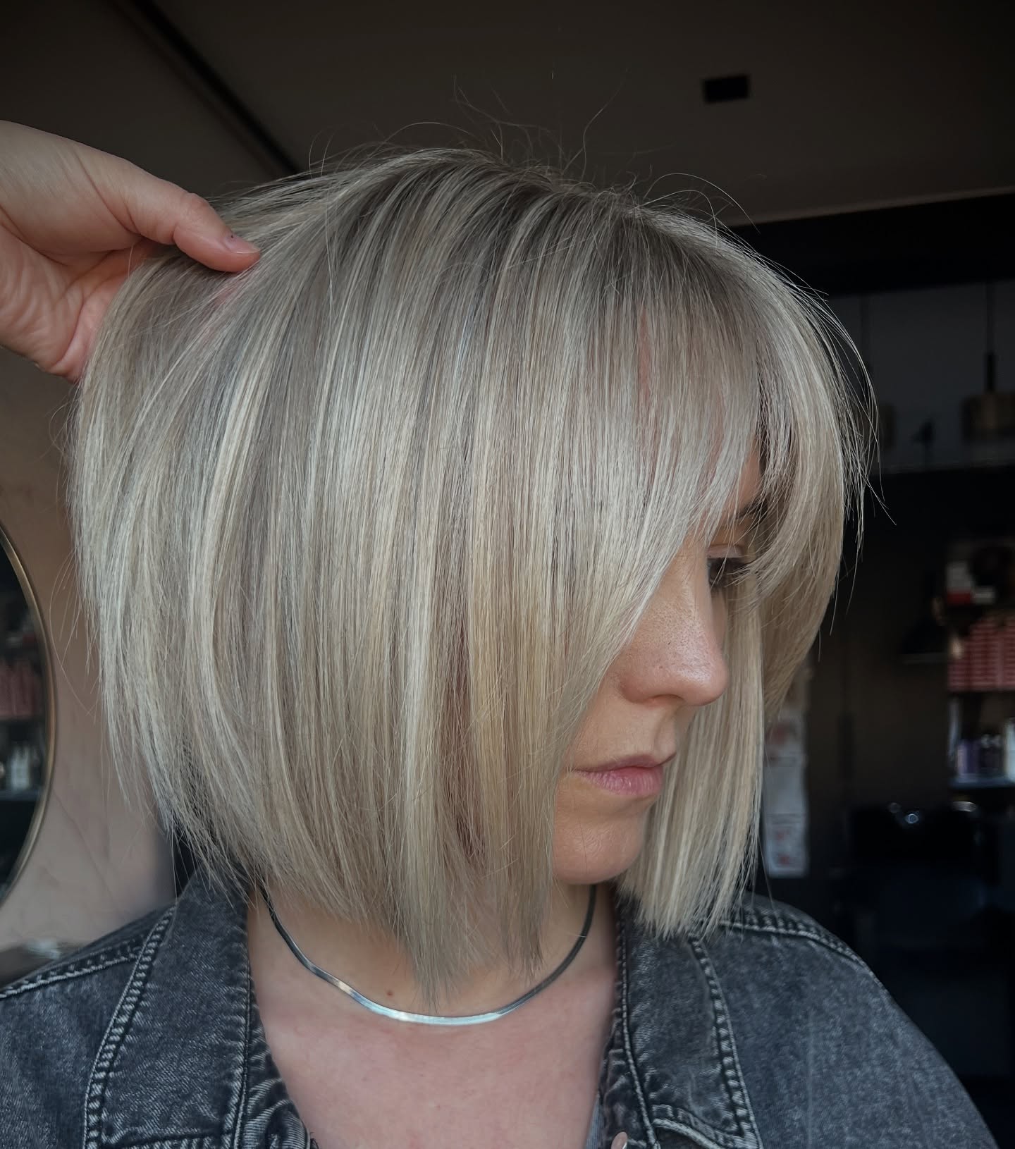 Platinum Smooth Graduated Bob