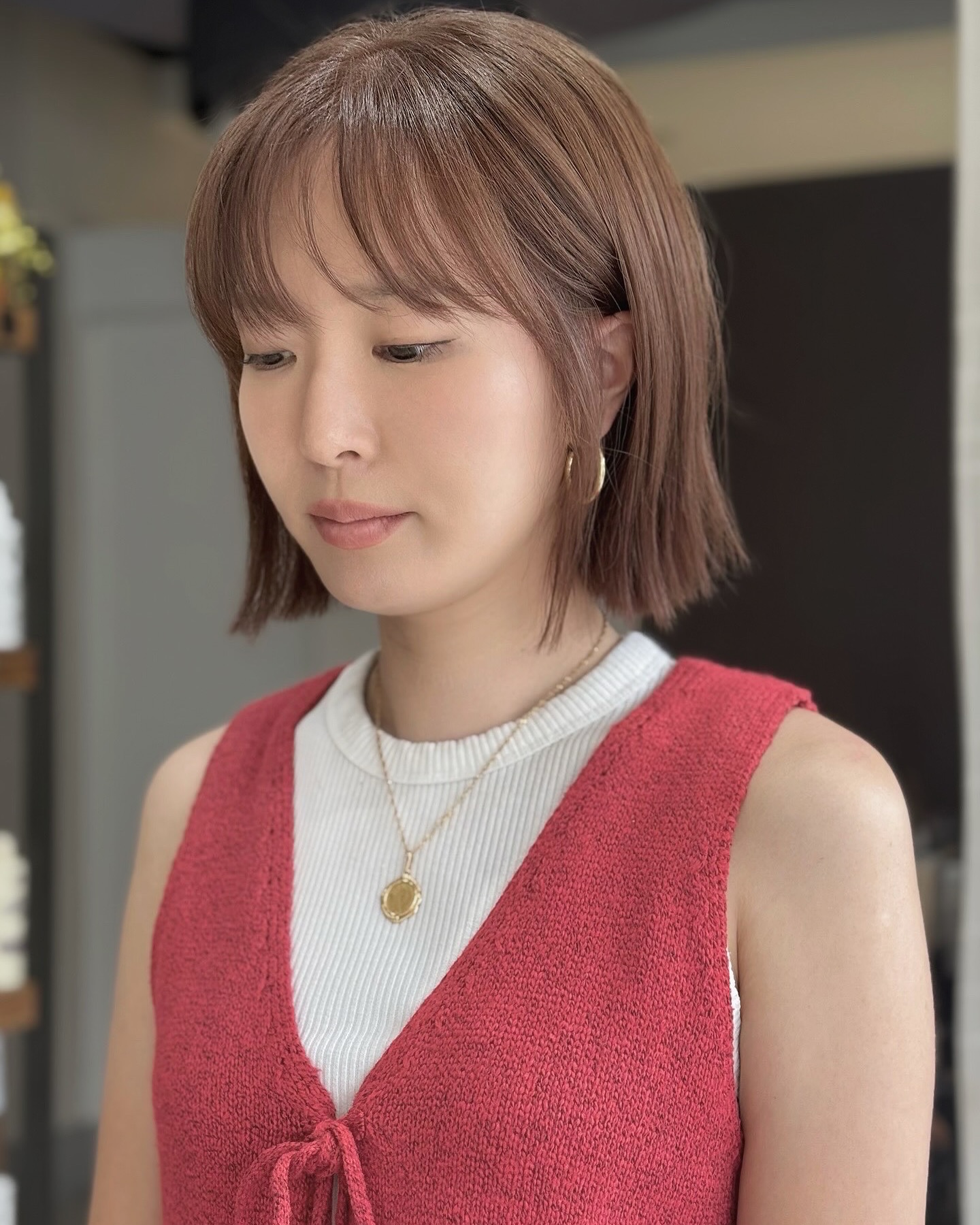 Sleek Chestnut Bob with Soft Layering