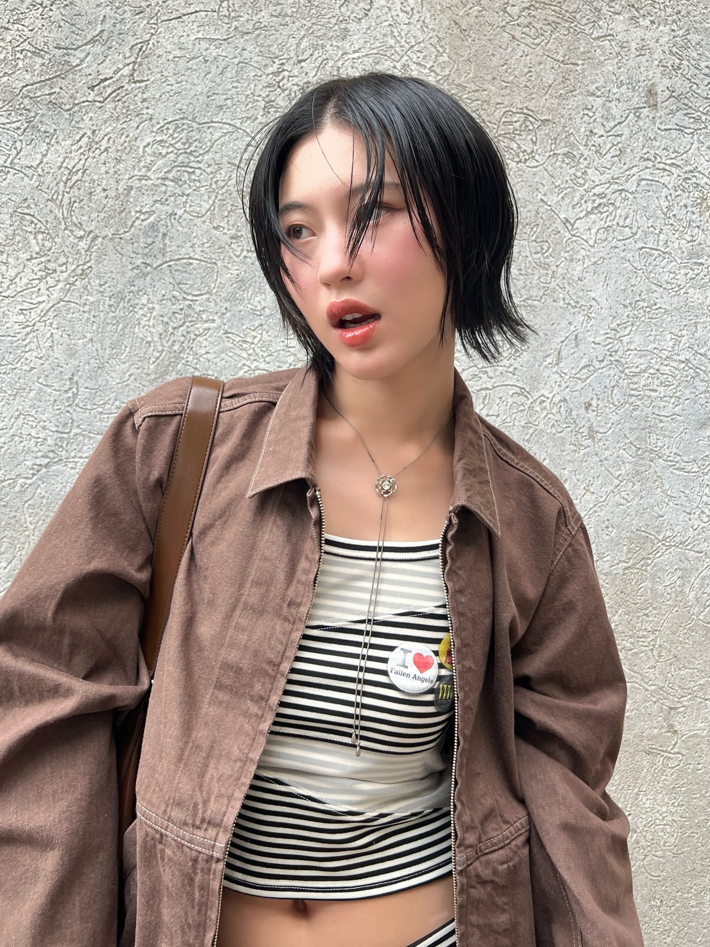Sleek Jet-Black Bob with Subtle Layering