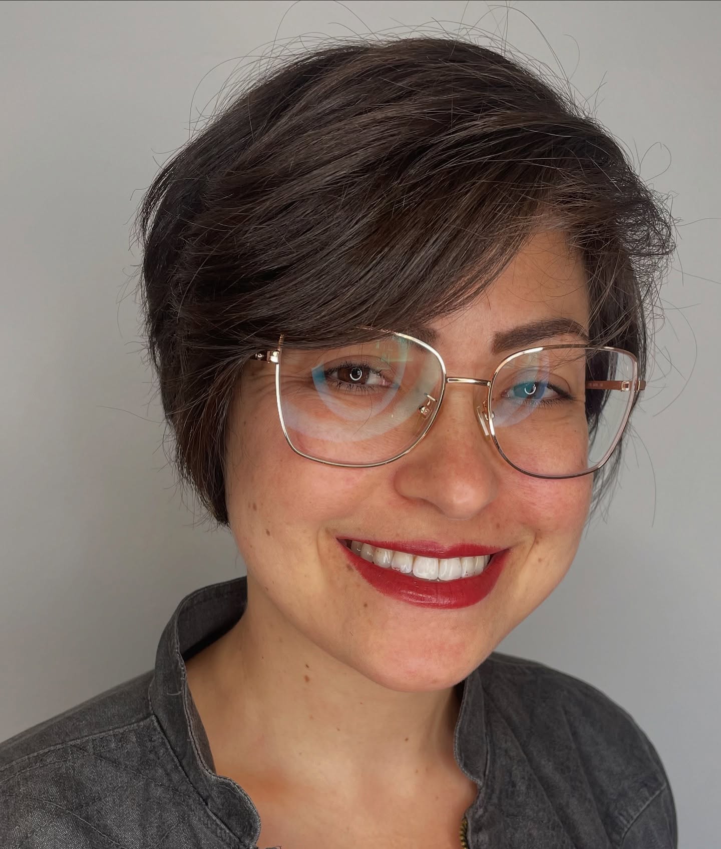 Softly Tousled Side-Swept Pixie