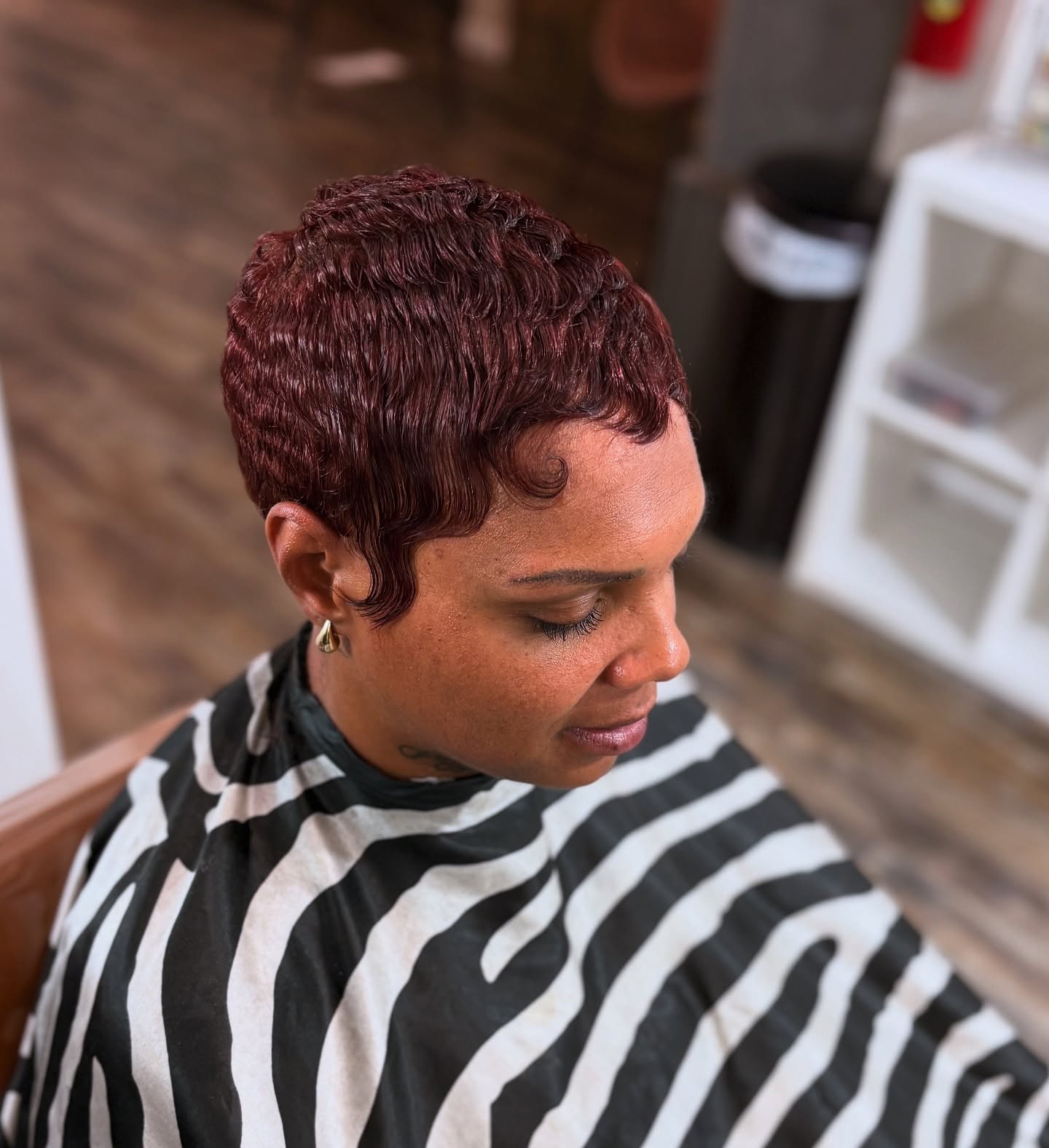 Burgundy Wave-Defined Finger Coils