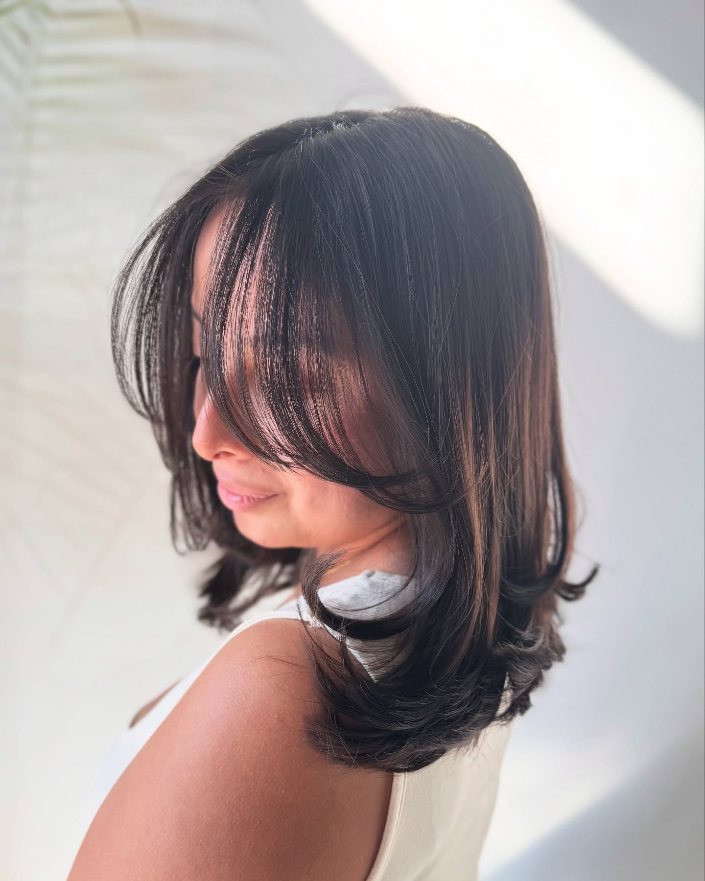 Chic Chestnut Layered Lob with Textured Ends