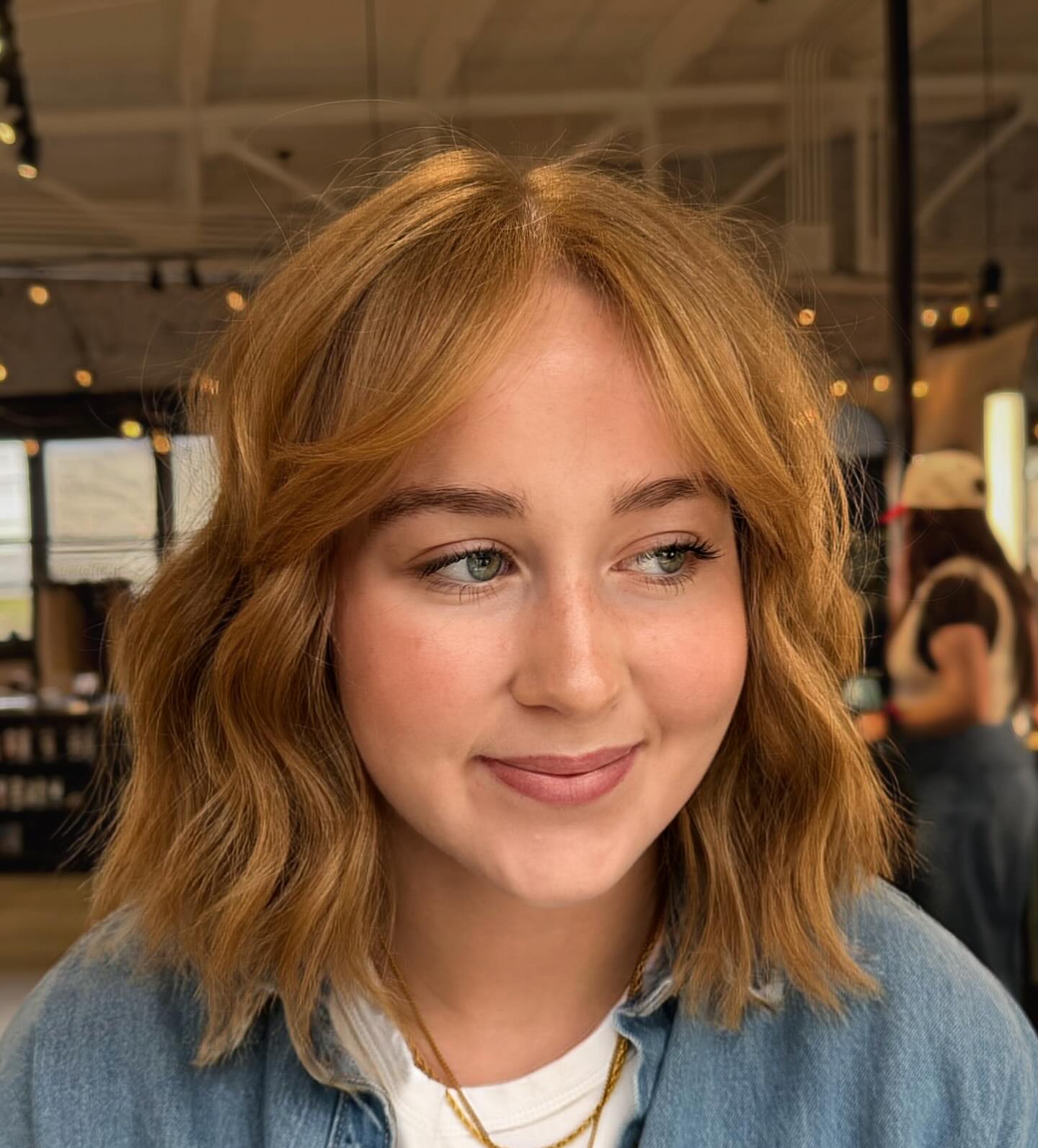 Soft Caramel Waves with Blended Curtain Fringe