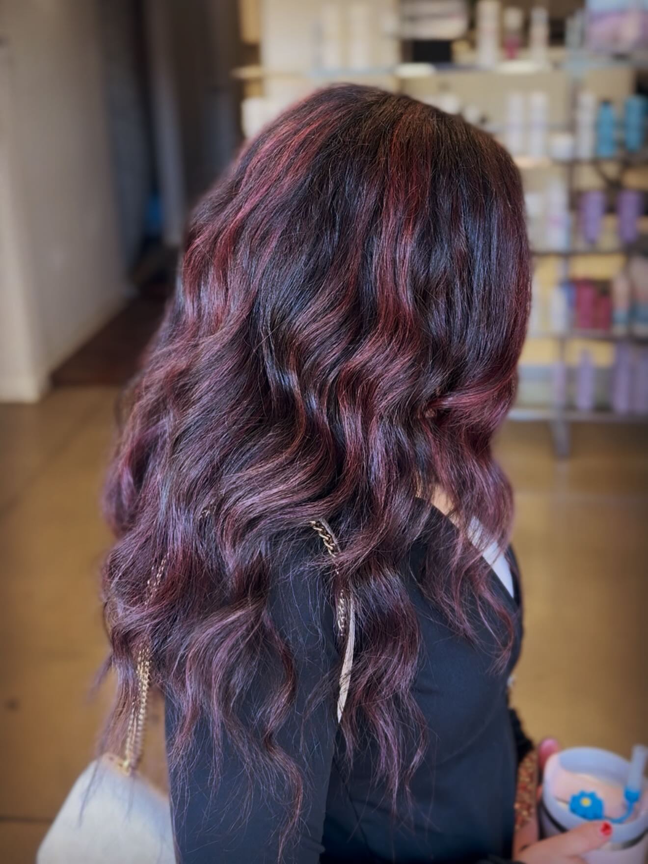 Chic Wavy Locks with Bold Red Highlights