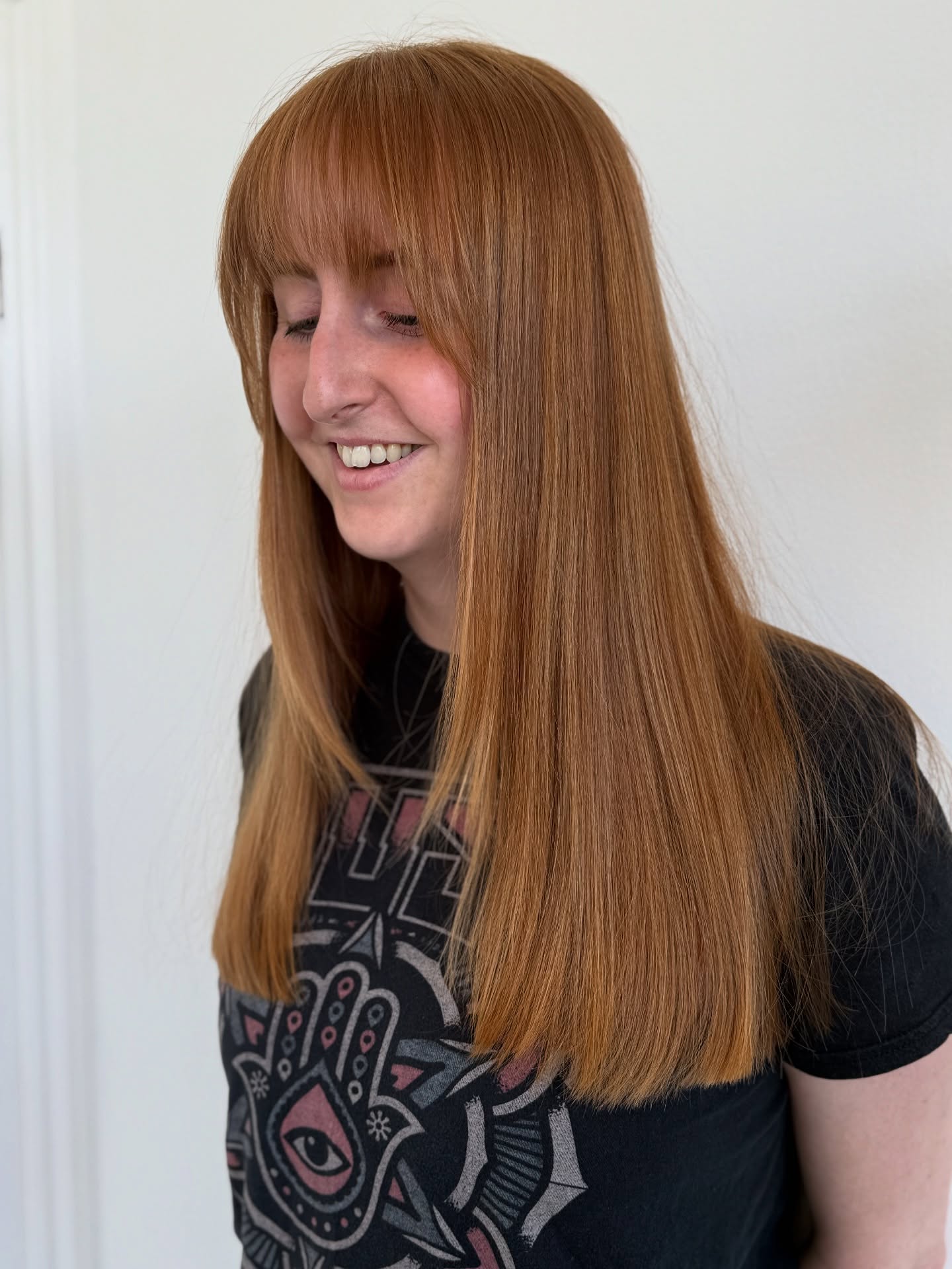Classic 90s-Inspired Wispy Bangs with Sleek Long Layers