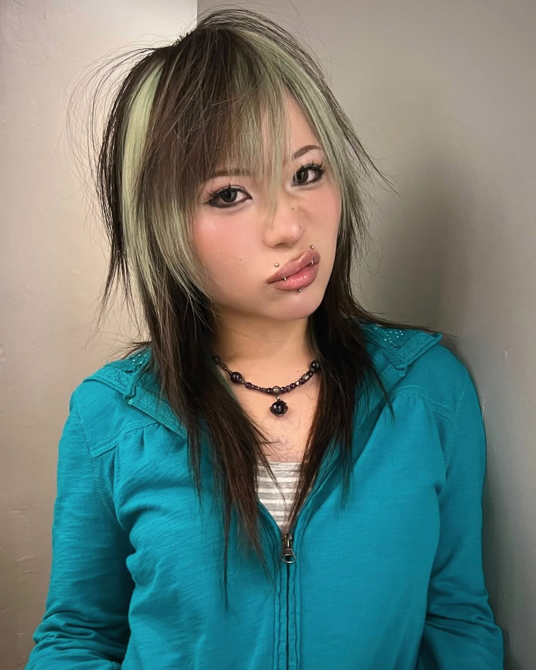 Punk-Inspired Teal and Ash Layered Fringe