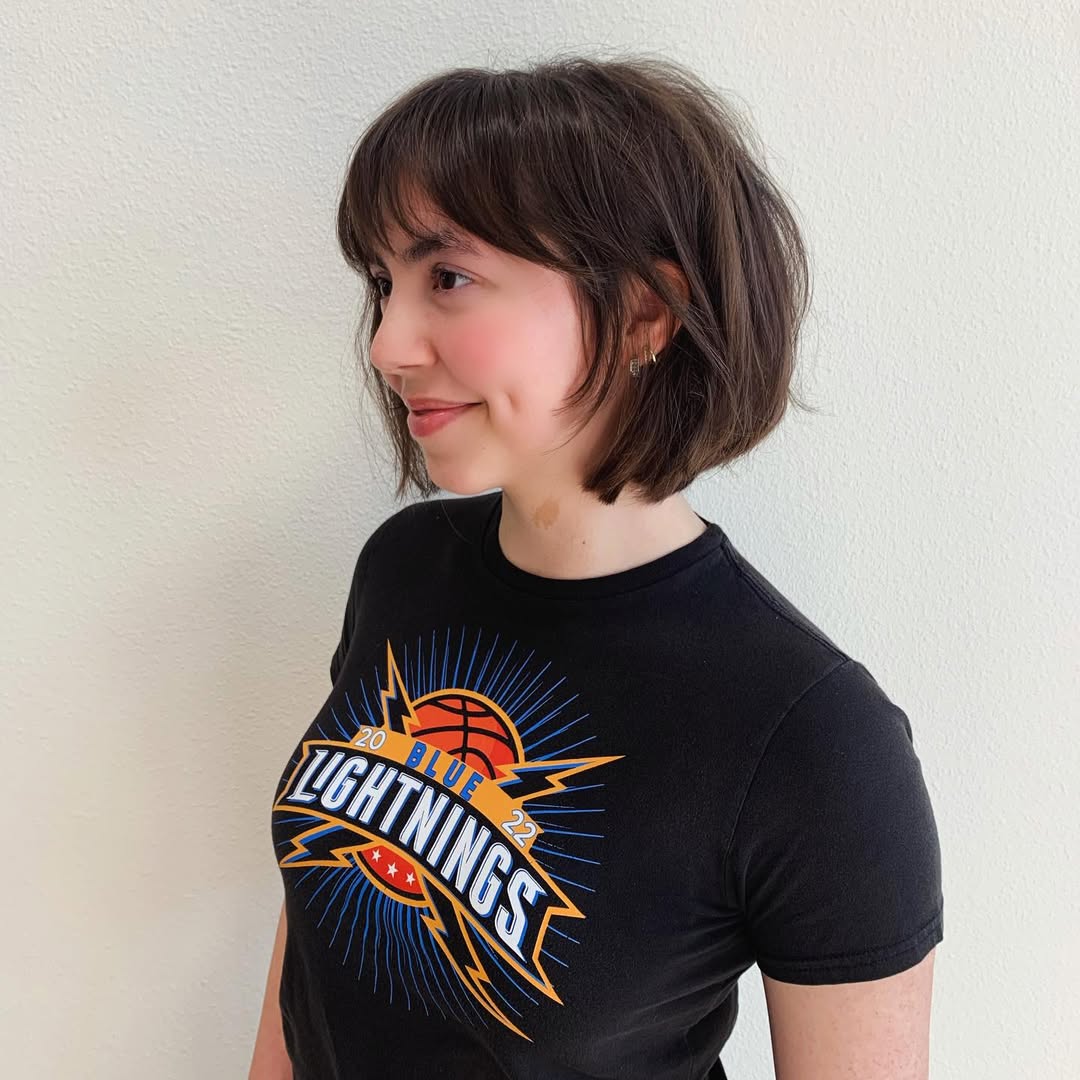 Dark Chestnut Textured Bob with Subtle Highlights