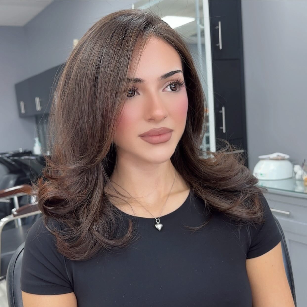 Luxurious Chestnut Waves with Seamless Layers