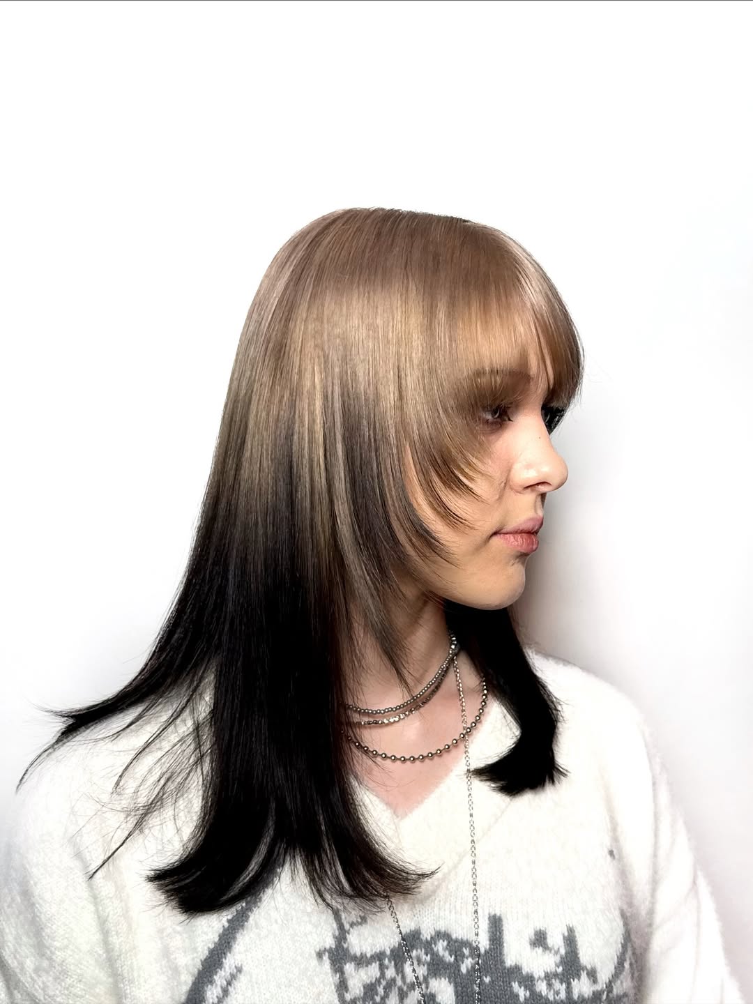 Creative Bi-Color Layered Cut