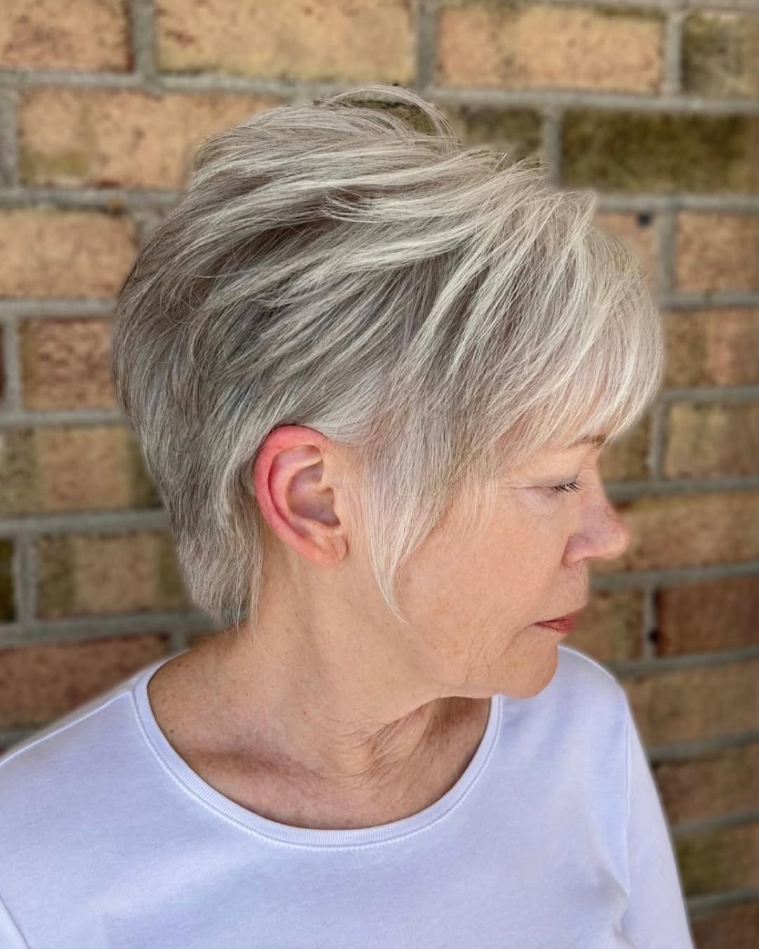 Distinguished Silver Layered Crop with Textured Fringe