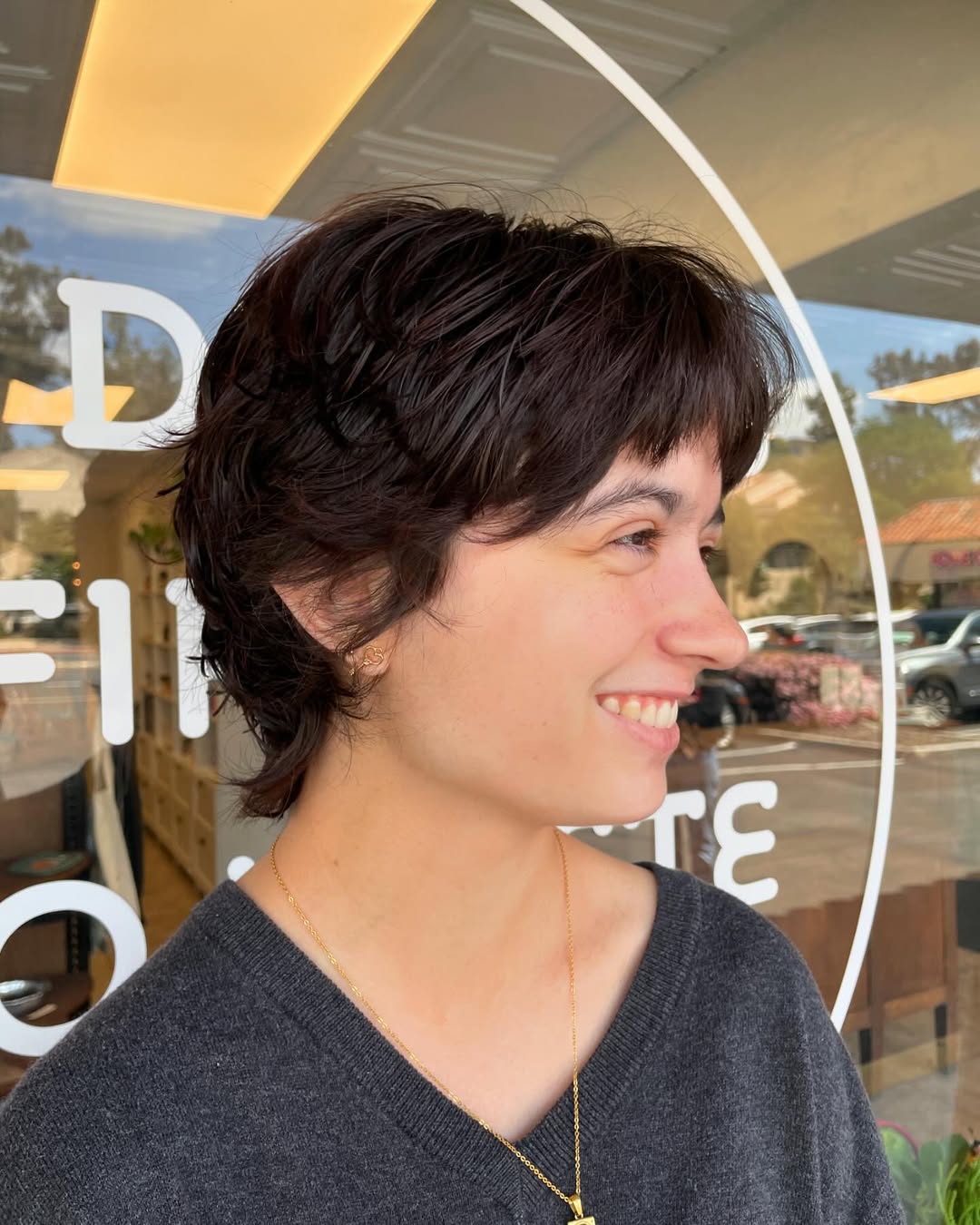 Effortless Coffee-Brown Wavy Pixie