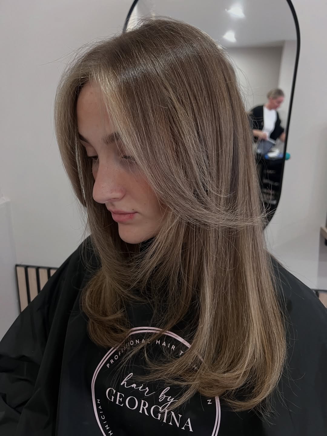 Sleek Mid-Length Bronde with Silken Finish